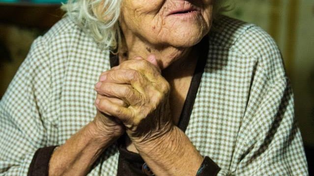 Пенсионерам в Марьинке нечего есть.