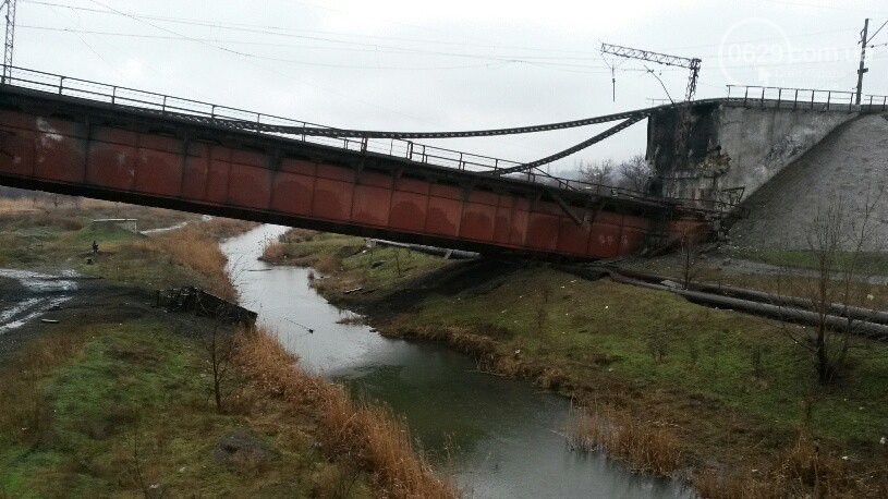 В результате взрыва жертв нет.