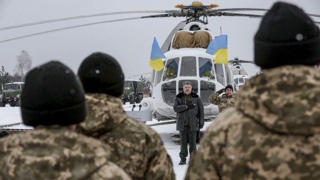 Порошенко: Тепер нам є, чим захищати українську землю