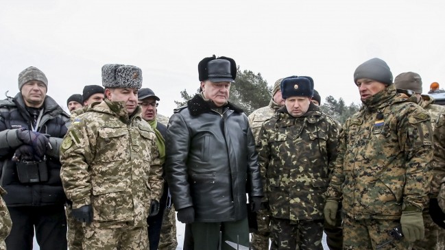 Порошенко: Теперь нам есть, чем защищать украинскую землю