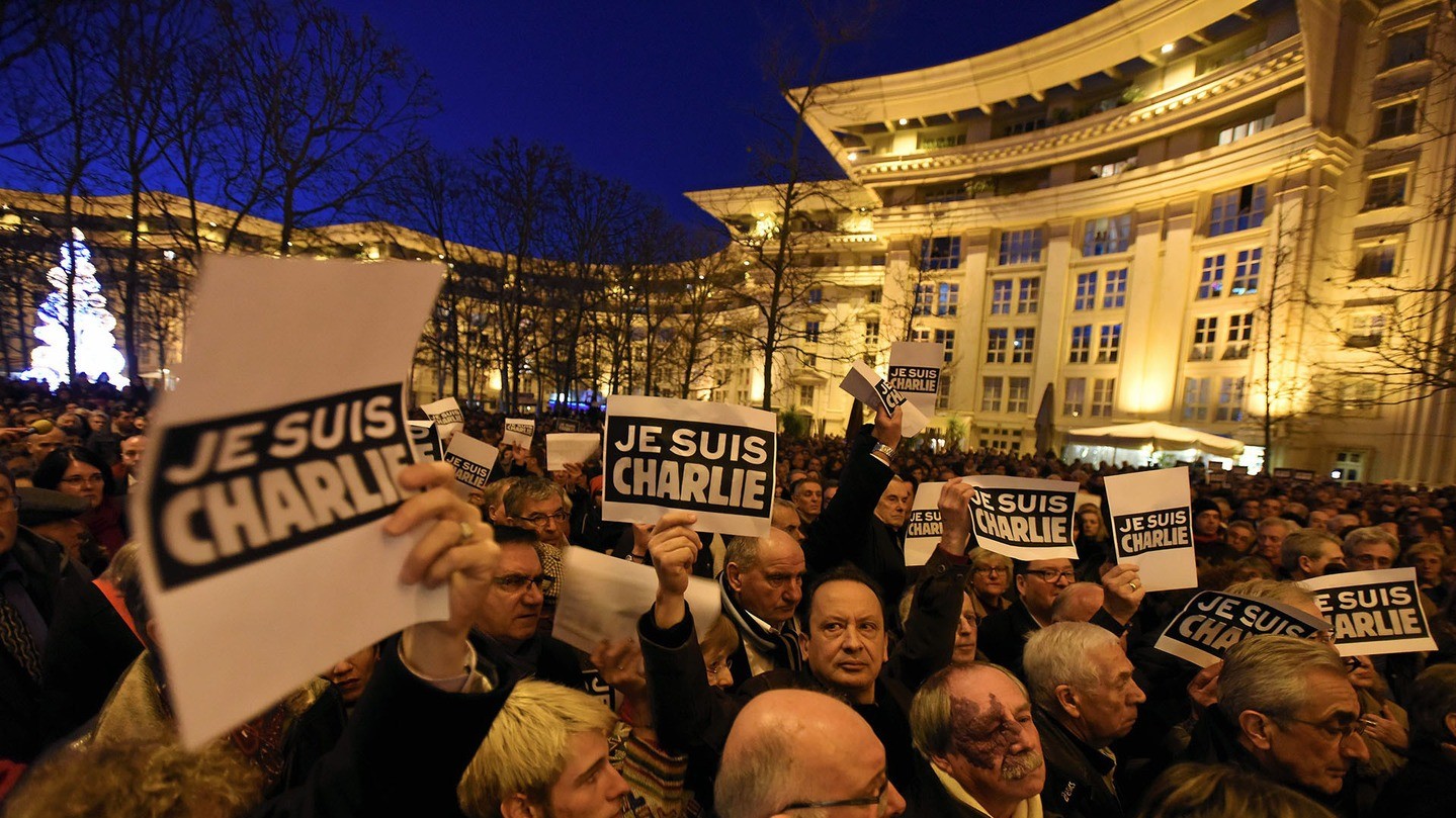 Акция солидарности с изданием Charlie Hebdo в Монпелье