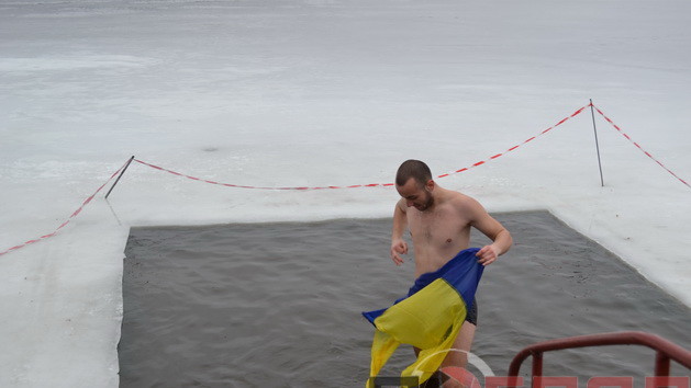 Вода в цей день набуває особливої чудодійну силу