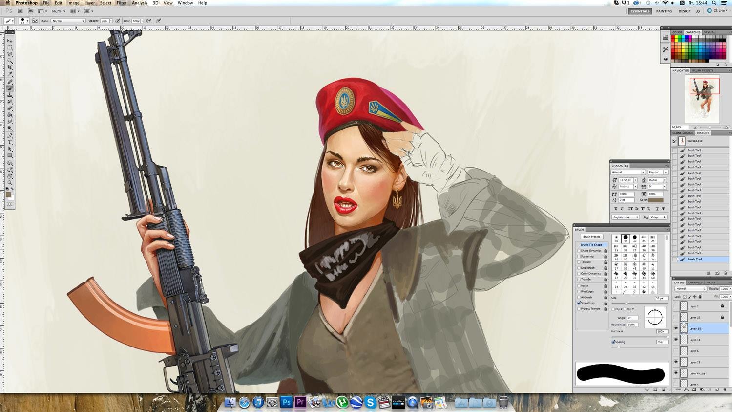 Українські красуні одягнені в стилі мілітарі