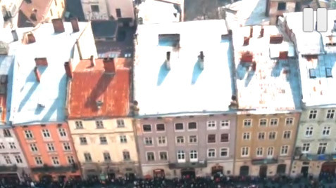 Площадь Рынок была заполнена людьми