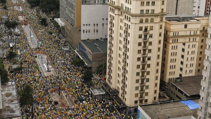 Більше мільйона бразильців вийшли на протест проти свого президента