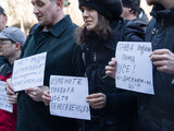 Пикет проходил под лозунгом "Мы – не заключенные, а такие же граждане Украины, как и Яценюк"
