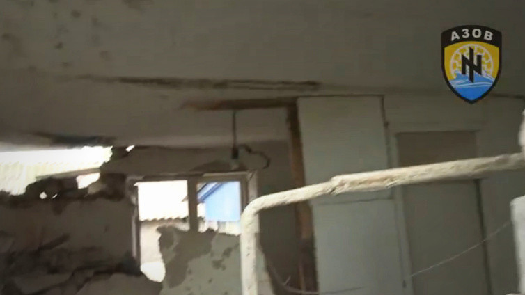 Бойовики снарядами потрапили в будинок мирних жителів в селі недалеко від Широкіно