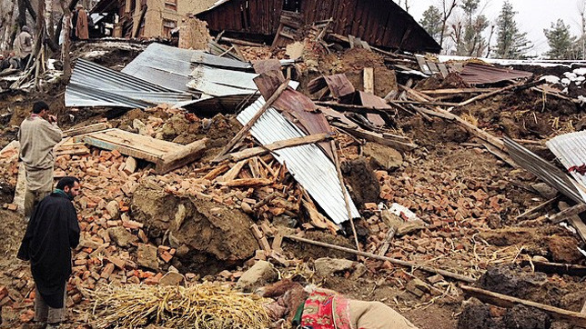 Щорічно сезон мусонних дощів в Індії триває з червня до кінця вересня