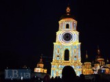 У Києві пройшло світлове шоу "Французька весна". Фото: ToursDeKiev
