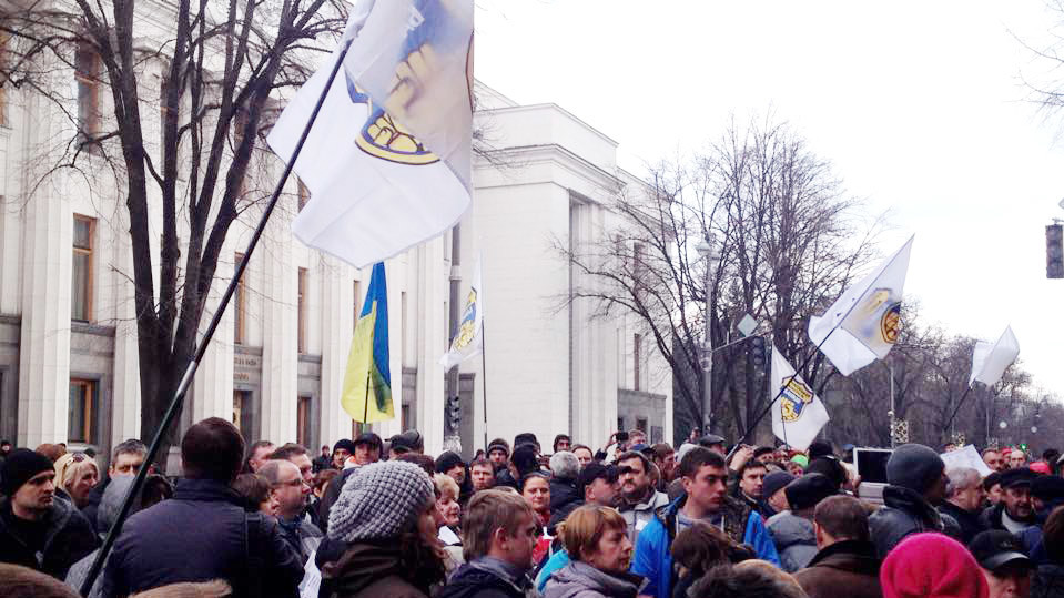 Учасники акції вимагають реструктуризації кредитів у валюті