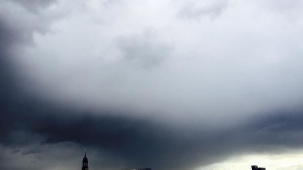 Від урагану постраждали кілька міст