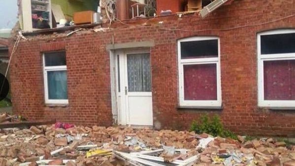 Від урагану постраждали кілька міст