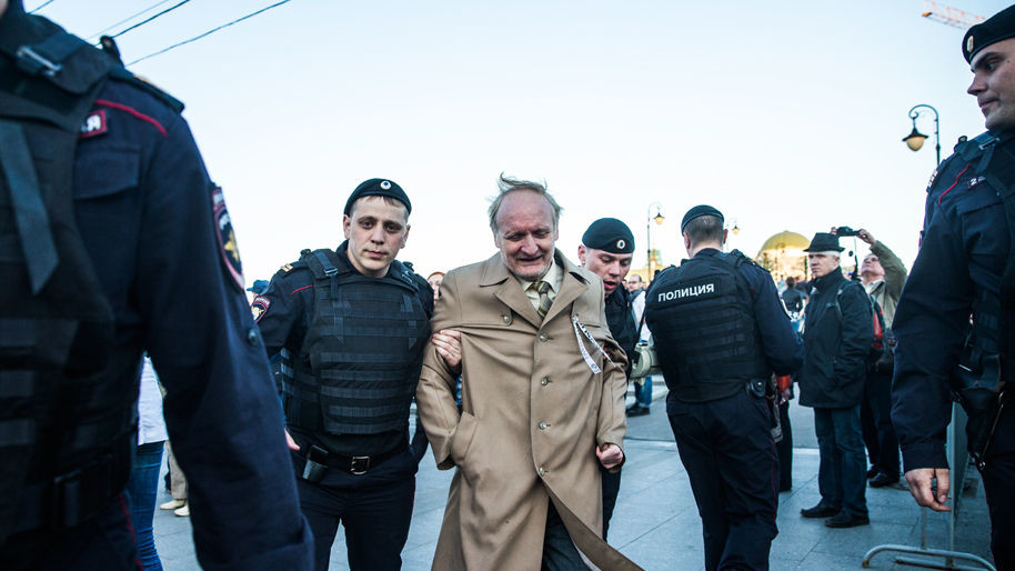 На акцию пришло несколько десятков человек