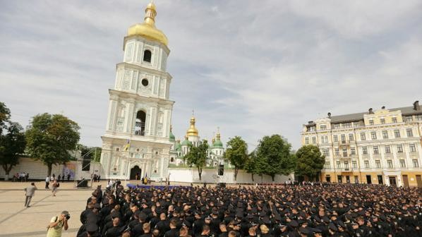 У Києві 4 липня патрульна поліція прийняла присягу. Фото Hromadske