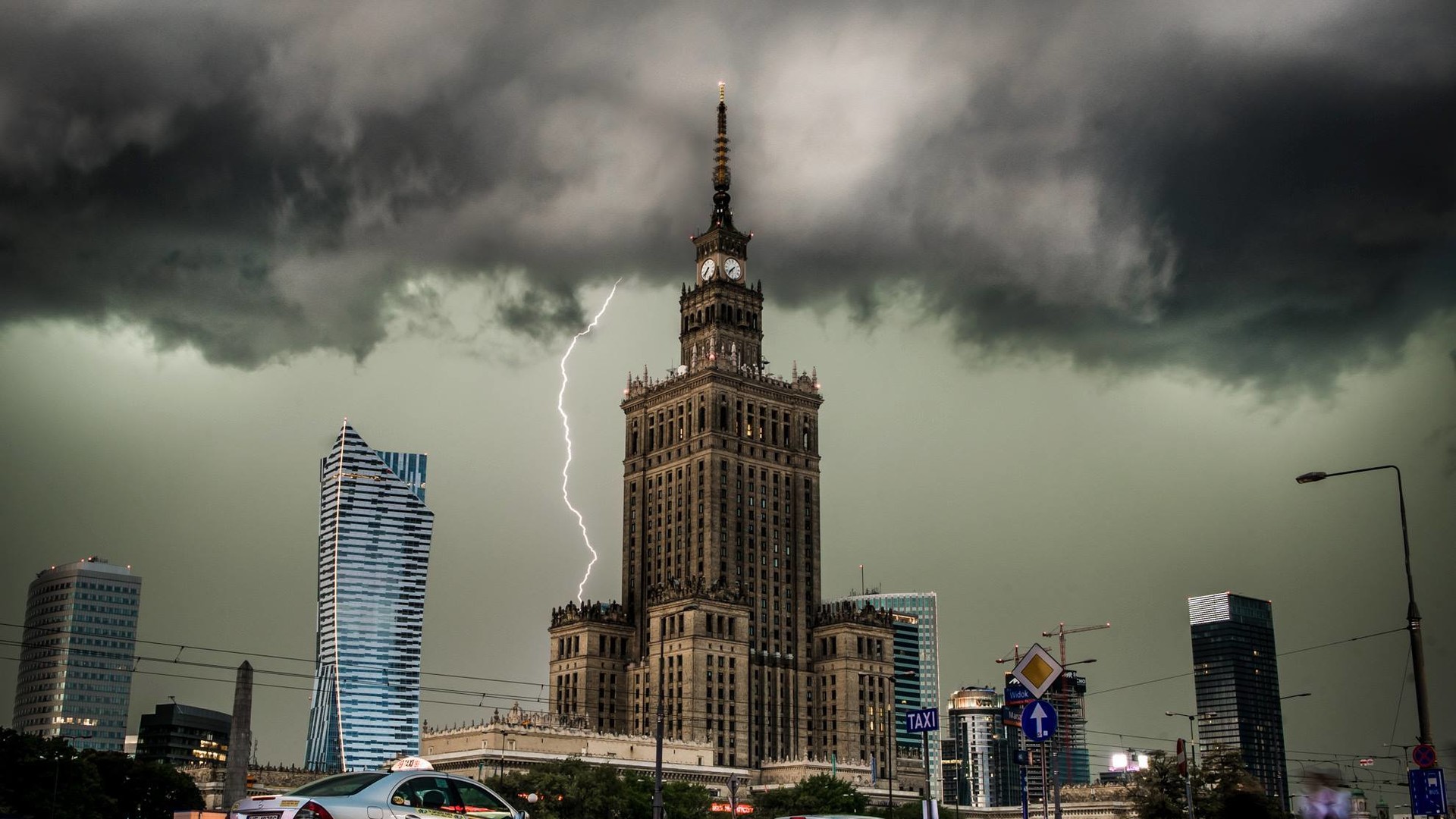 Буря в Польше