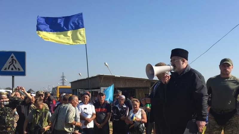 Чубаров не відмовиться від блокади Криму