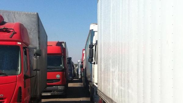 Блокада Криму почалася (на фото - п/п Каланчак)