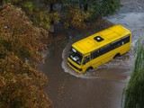 Сильний дощ затопив вулиці Львова