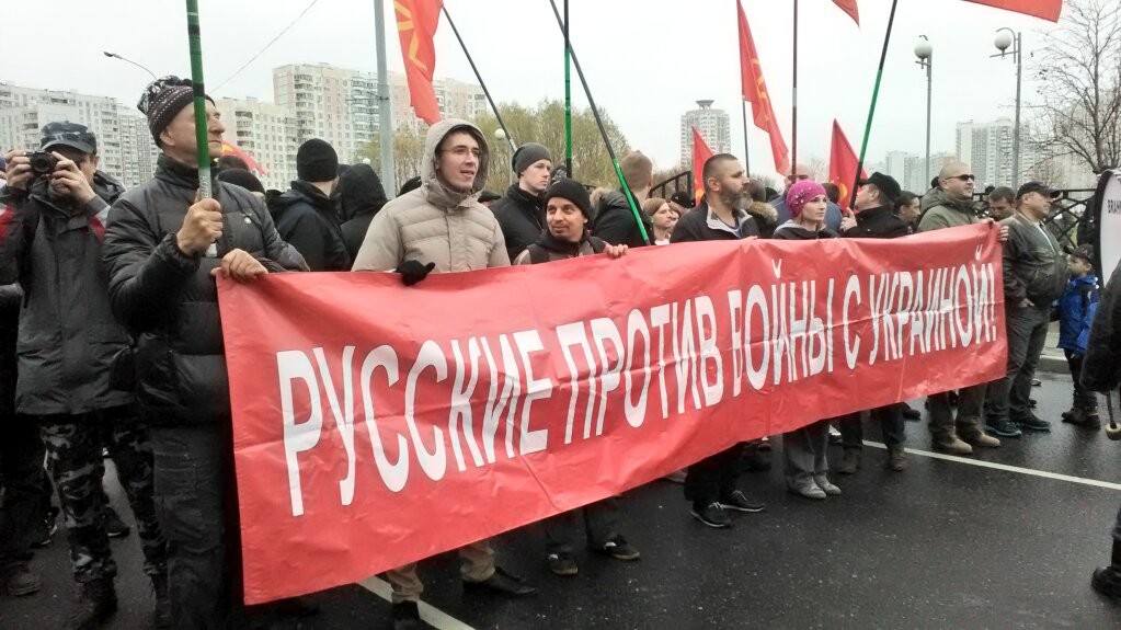 Поліція не дозволила пронести понад половину плакатів, з якими активісти йшли на акцію