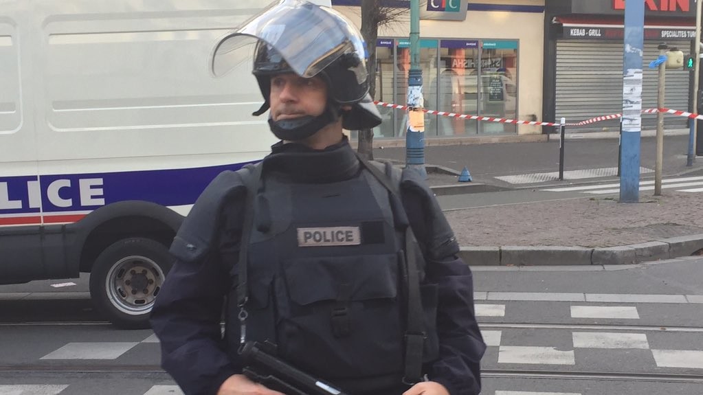 Антитеррористическая операция в Сен-Дени