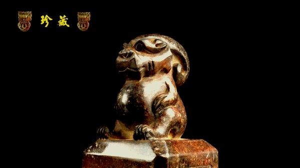 Скриня для одягу