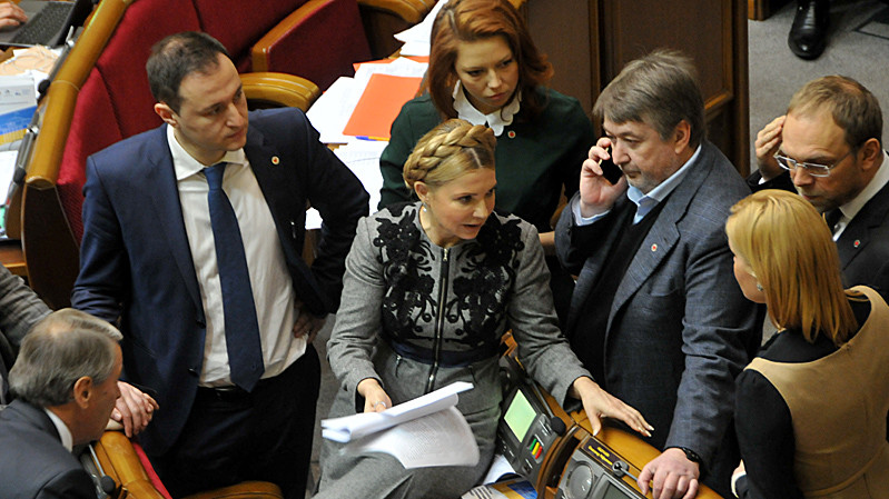 Рада приняла бюджет около 4 утра