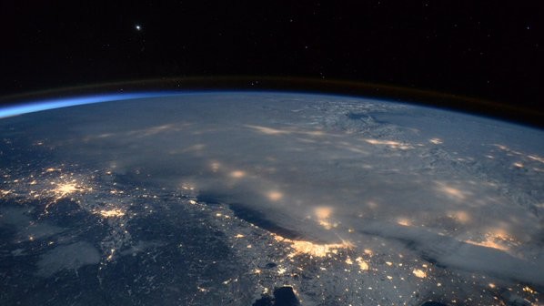 Снежная буря накрыла США