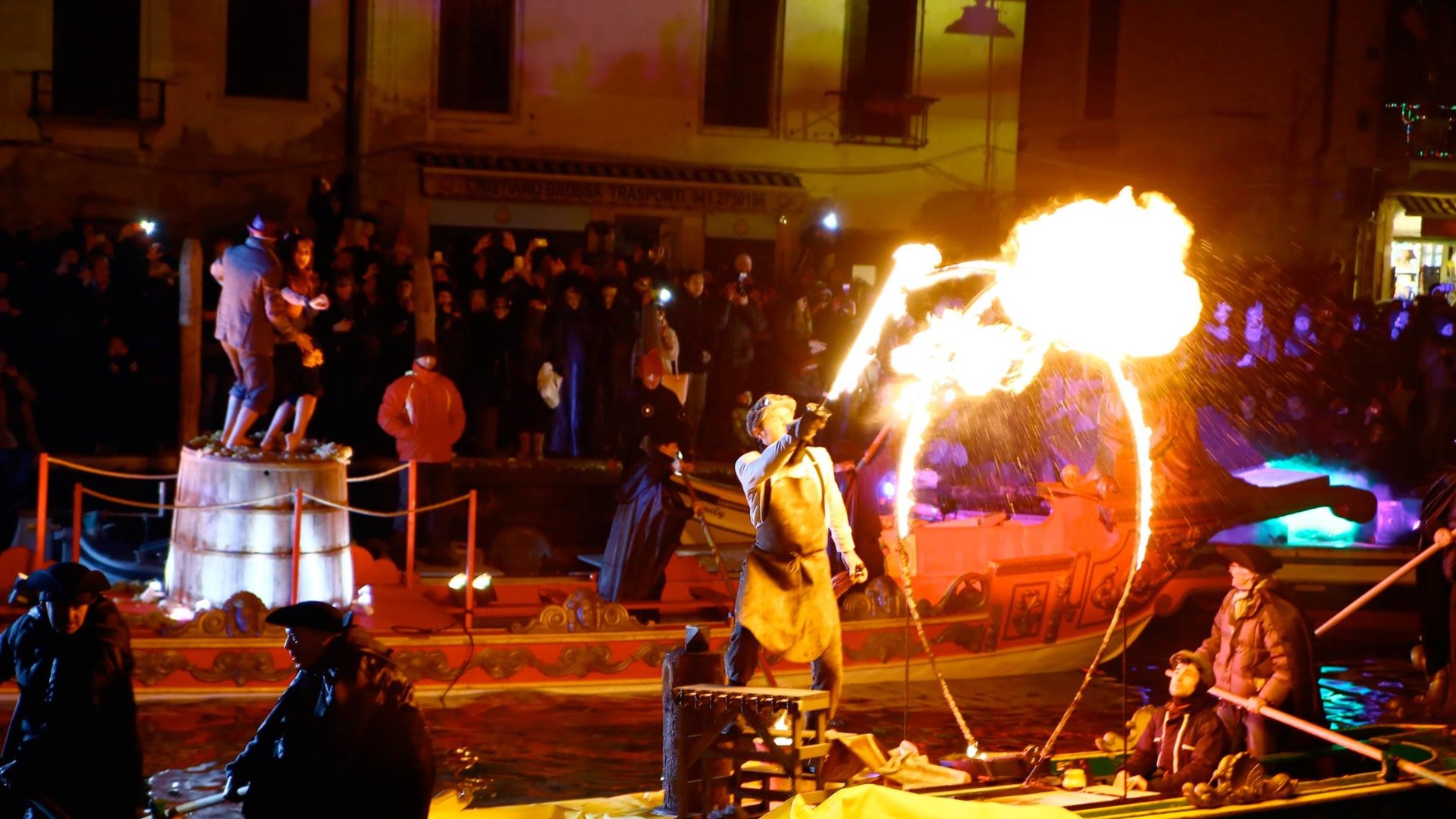 Відкриття карнавала у Венеції