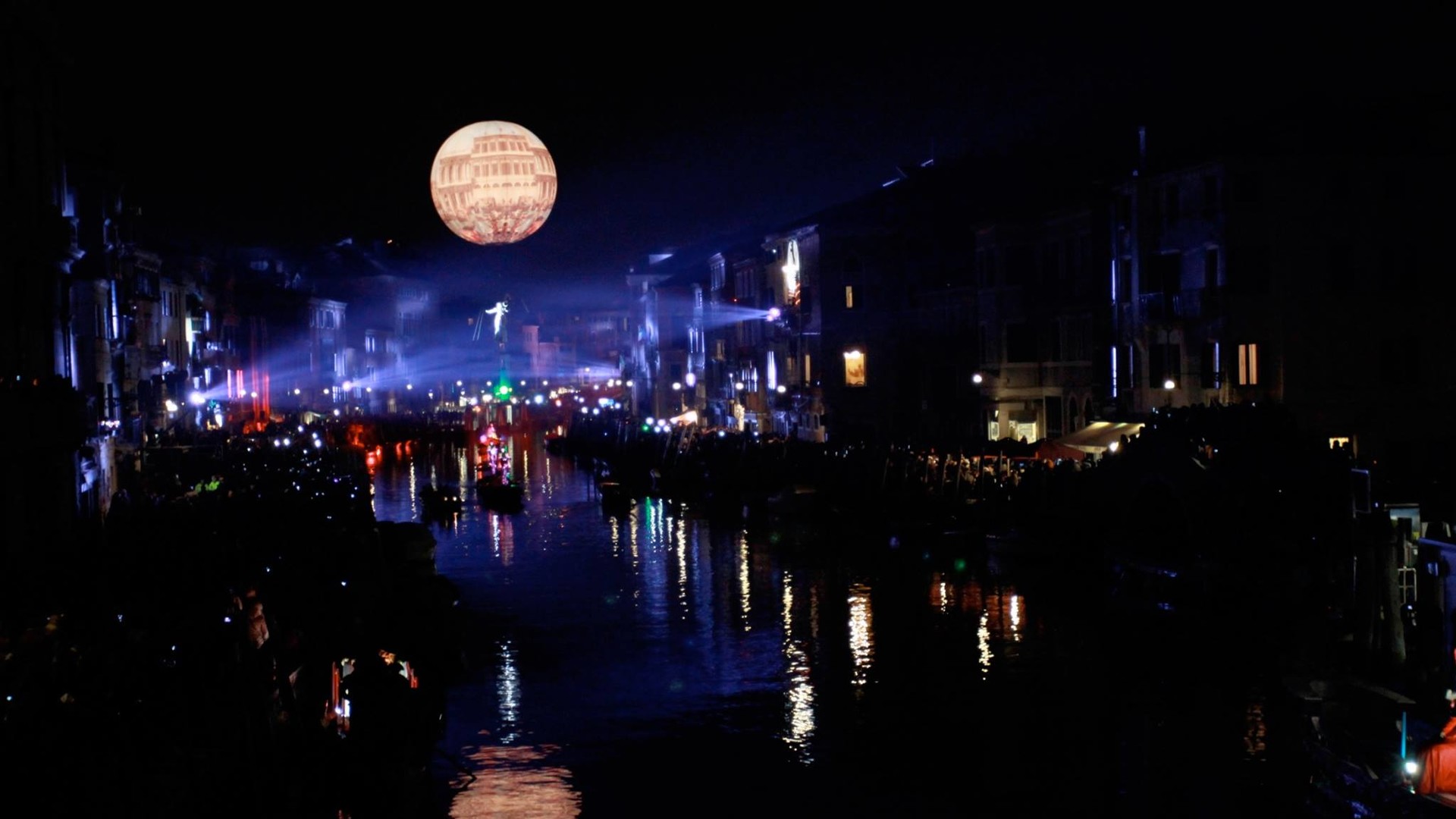 Відкриття карнавала у Венеції