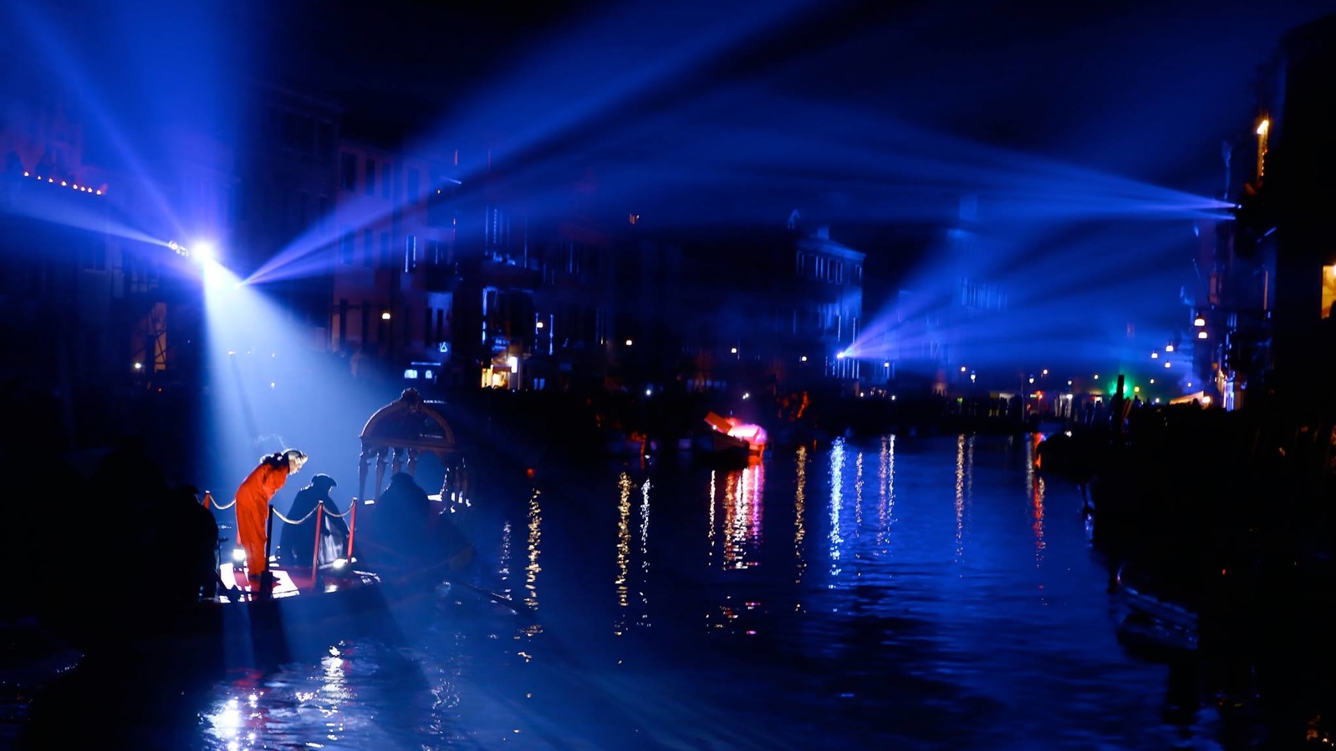 Відкриття карнавала у Венеції