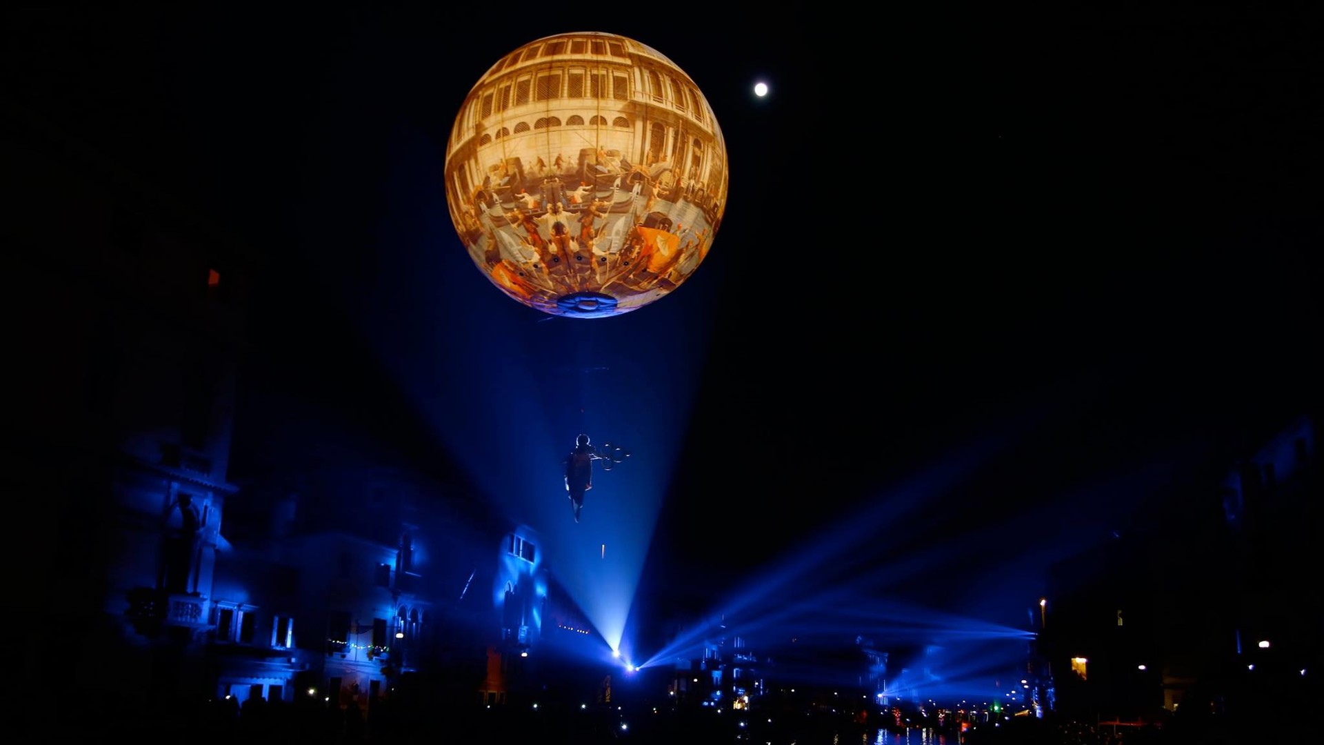 Відкриття карнавала у Венеції