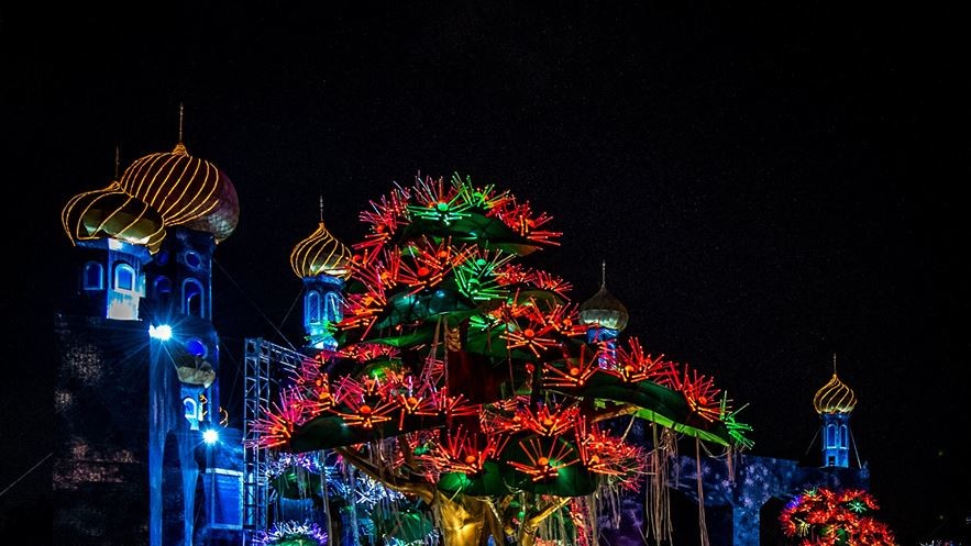 Dubai Garden Glow дуже популярний у фотографів