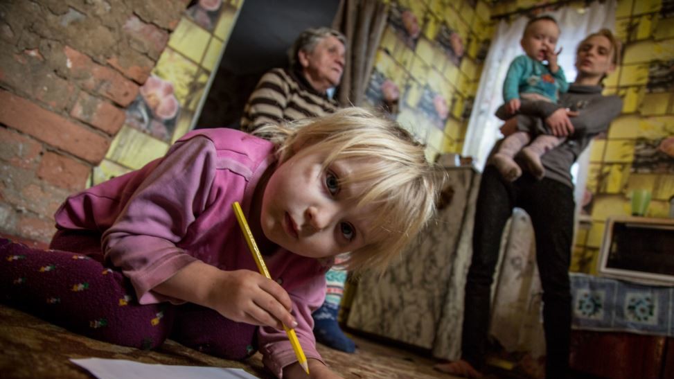 Донецк. Жители Петровского района