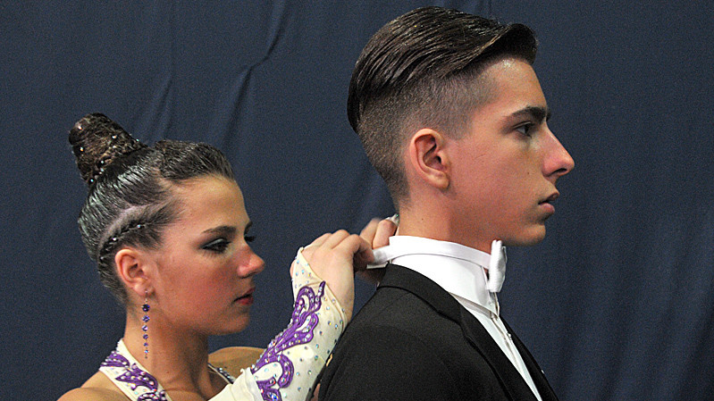 На паркете выступали танцоры разных возрастов