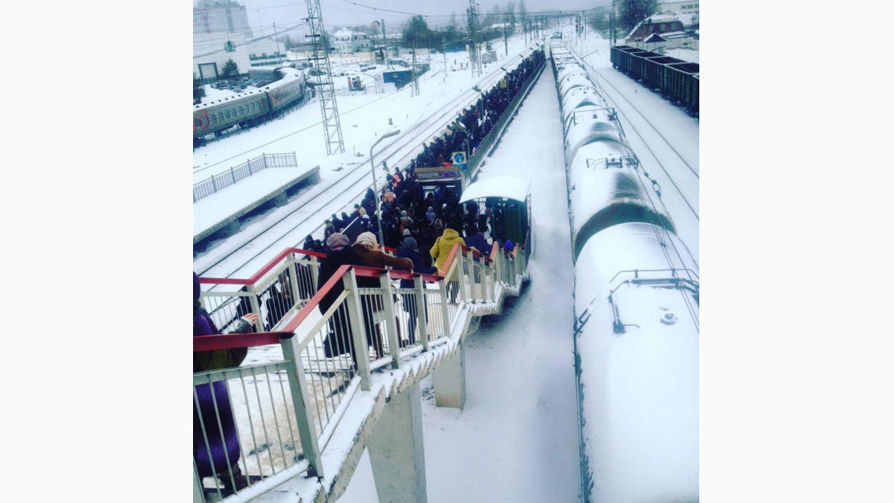 Снігопад у Москві доставив багато незручностей мешканцям столиці