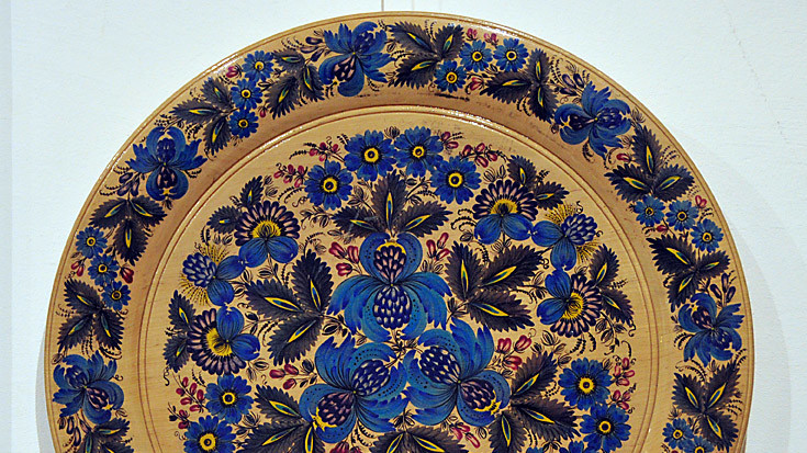 На виставці "Петриківський рушник" є експонати з приватних колекцій