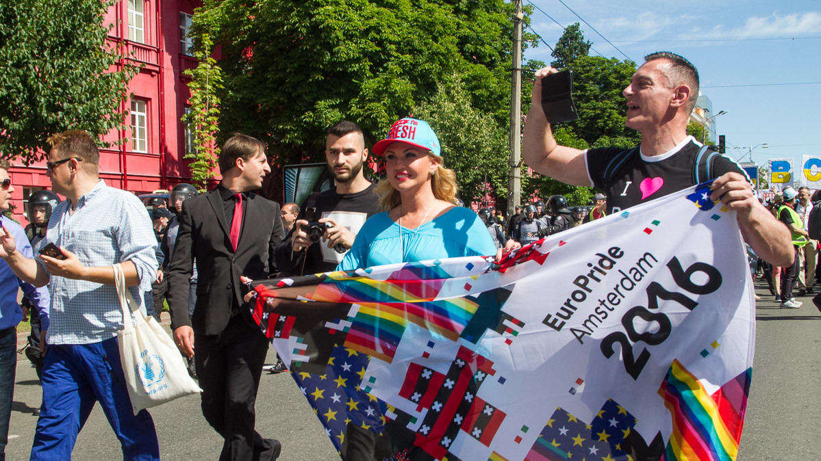 В акции участвовали активисты из разных стран