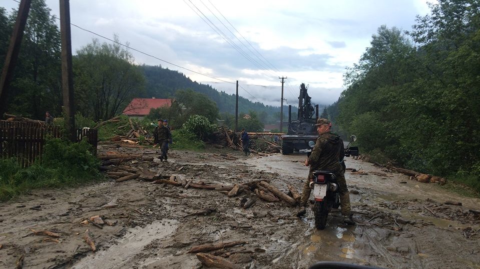Наслідки зливи на Закарпатті
