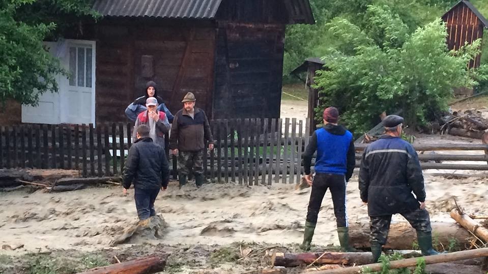 Наслідки зливи на Закарпатті