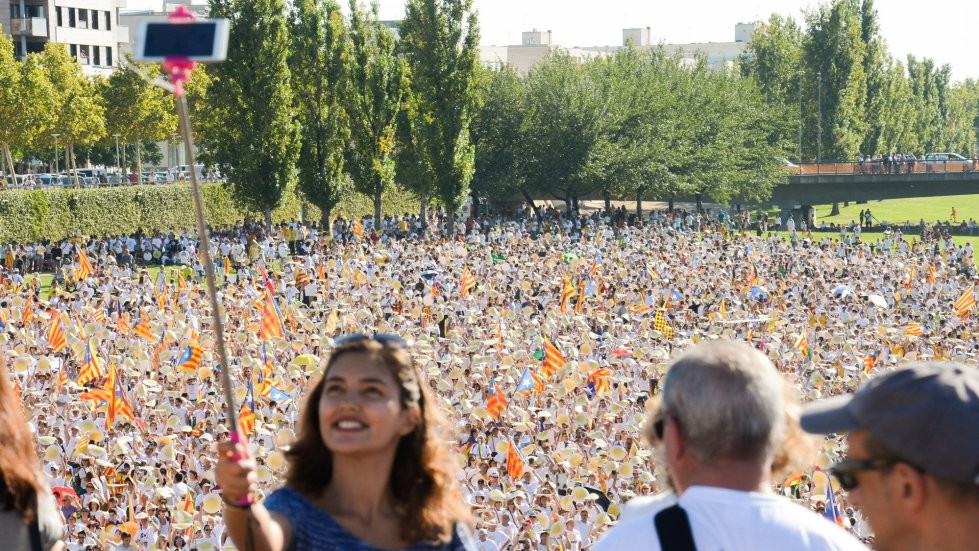 Противники незалежності Каталонії вийшли на мітинг в Барселоні