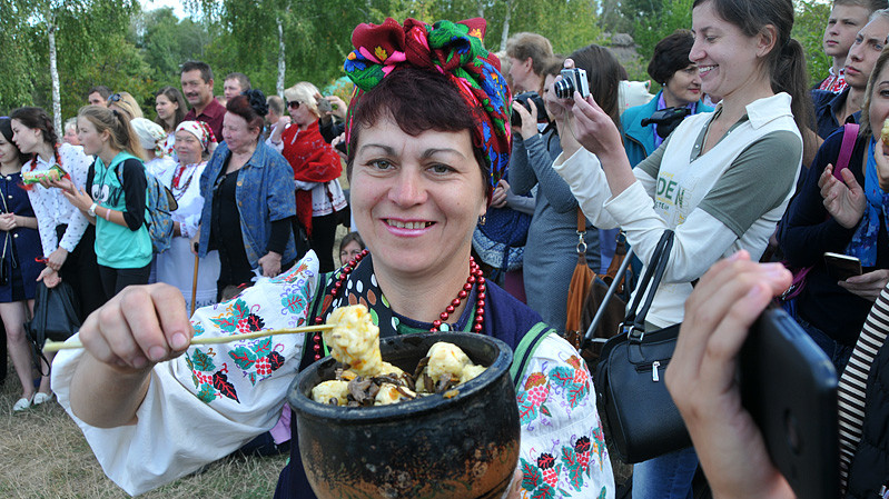 "Осінні весілля" в Пирогово