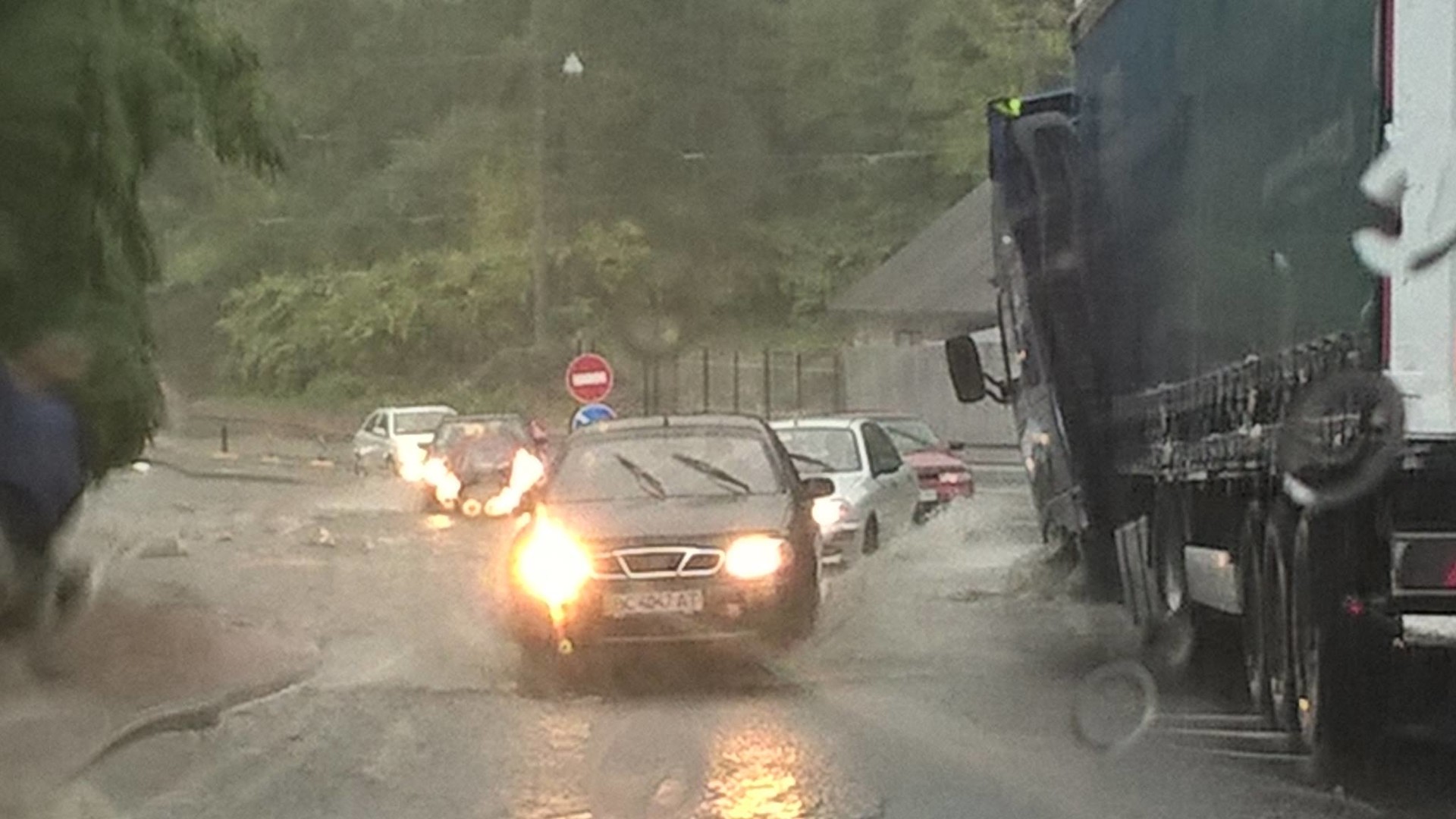 Последствия ливня во Львове