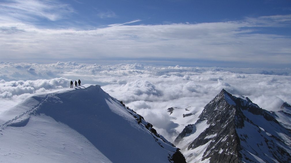 Січень. Фото: Jim Metcalf