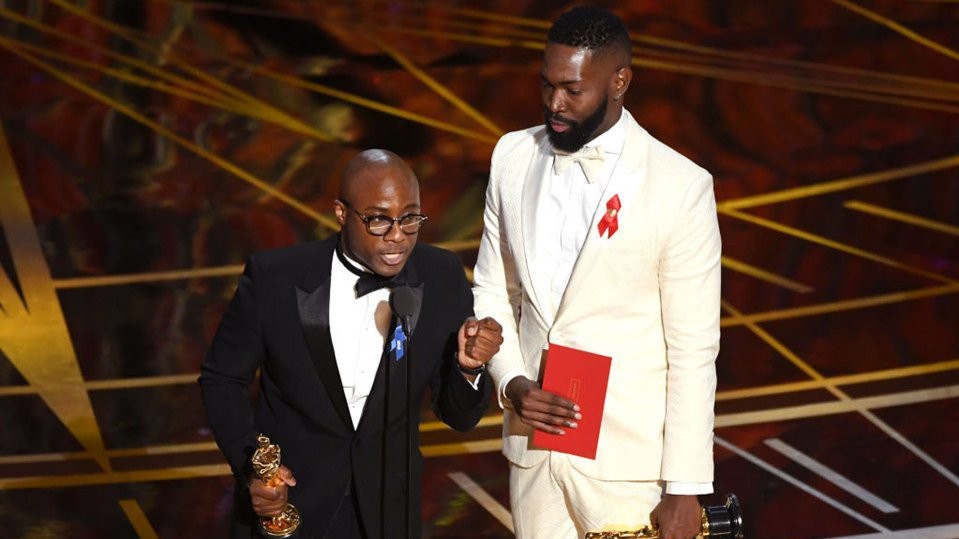 Сценарист і режисер Баррі Дженкінс отримав "Оскара" за кращу екранізацію за "Місячне світло"