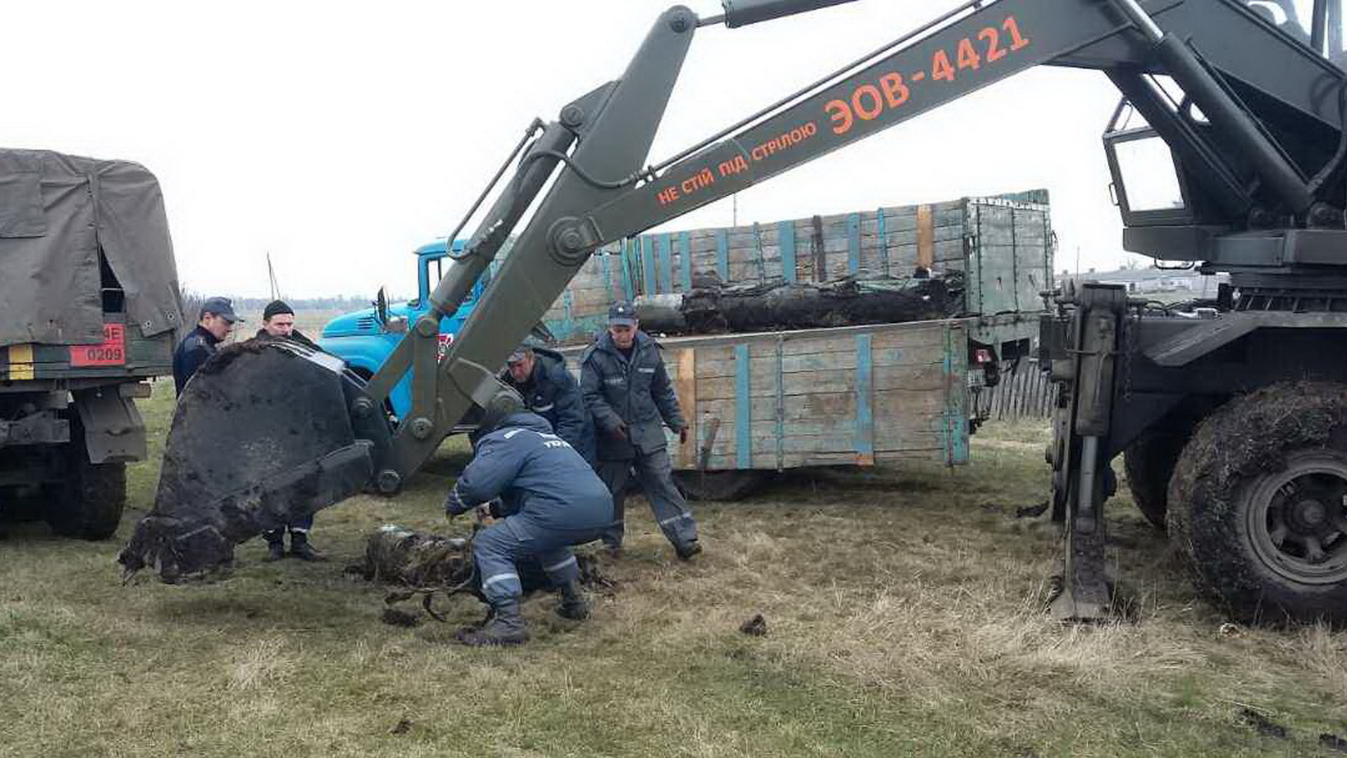 В Балаклії продовжують розмінувати територію