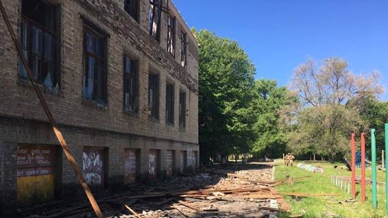 Бойовики знову обстріляли Красногорівку