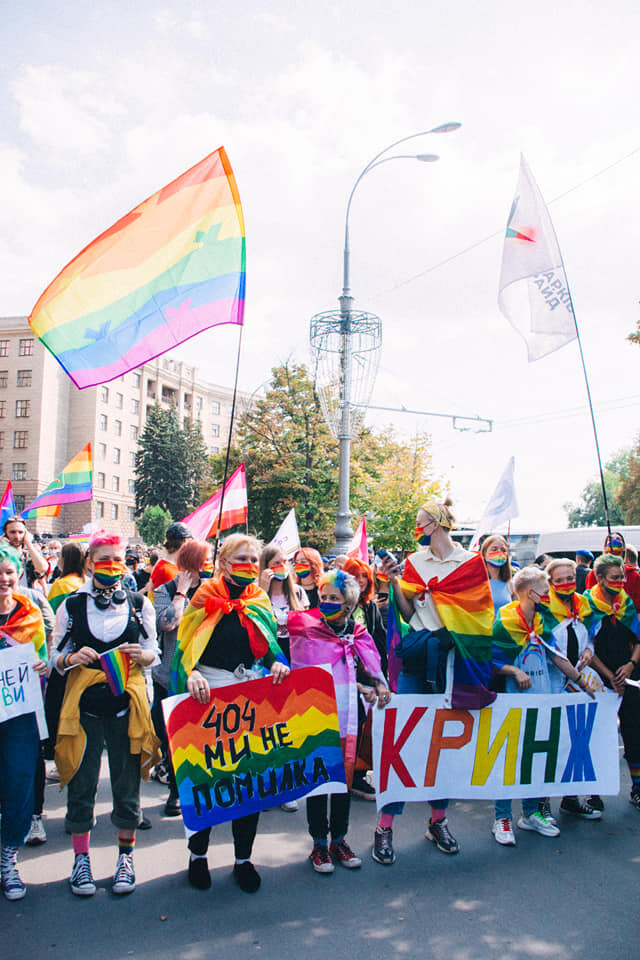 В РФ признали феминитивы признаками ЛГБТ-движения, за их употребление грозит тюрьма (ВИДЕО)