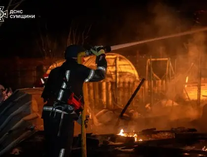 У Сумах уламки дрона впали на оздоровчий дитячий центр: в ОВА розповіли про наслідки