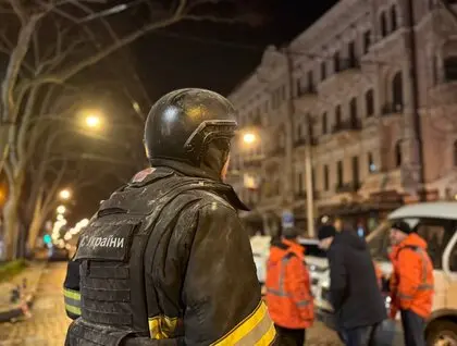 В Одесі зросла кількість постраждалих від ракетного удару, влада публікує нові фото і відео з місця події