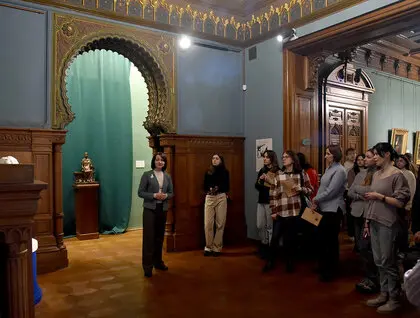Історична пам’ять у новому світлі: у Києві відкрилася унікальна виставка про родину Терещенків та їхній маєток (фото)